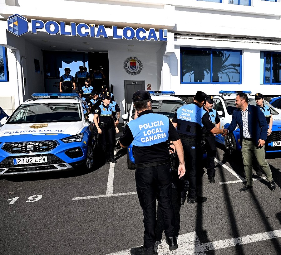 Yonathan de León exporta a Canarias el modelo de Agentes Tutores que Arrecife estrenó hace dos años