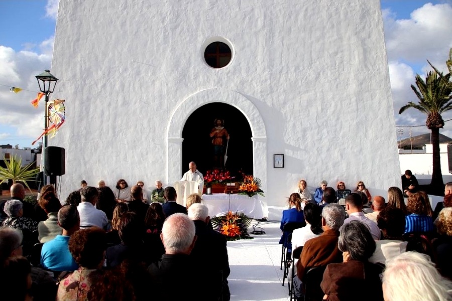 Uga celebra San Isidro Labrador con misa solemne, procesión y concierto de Gonzalo Hermida