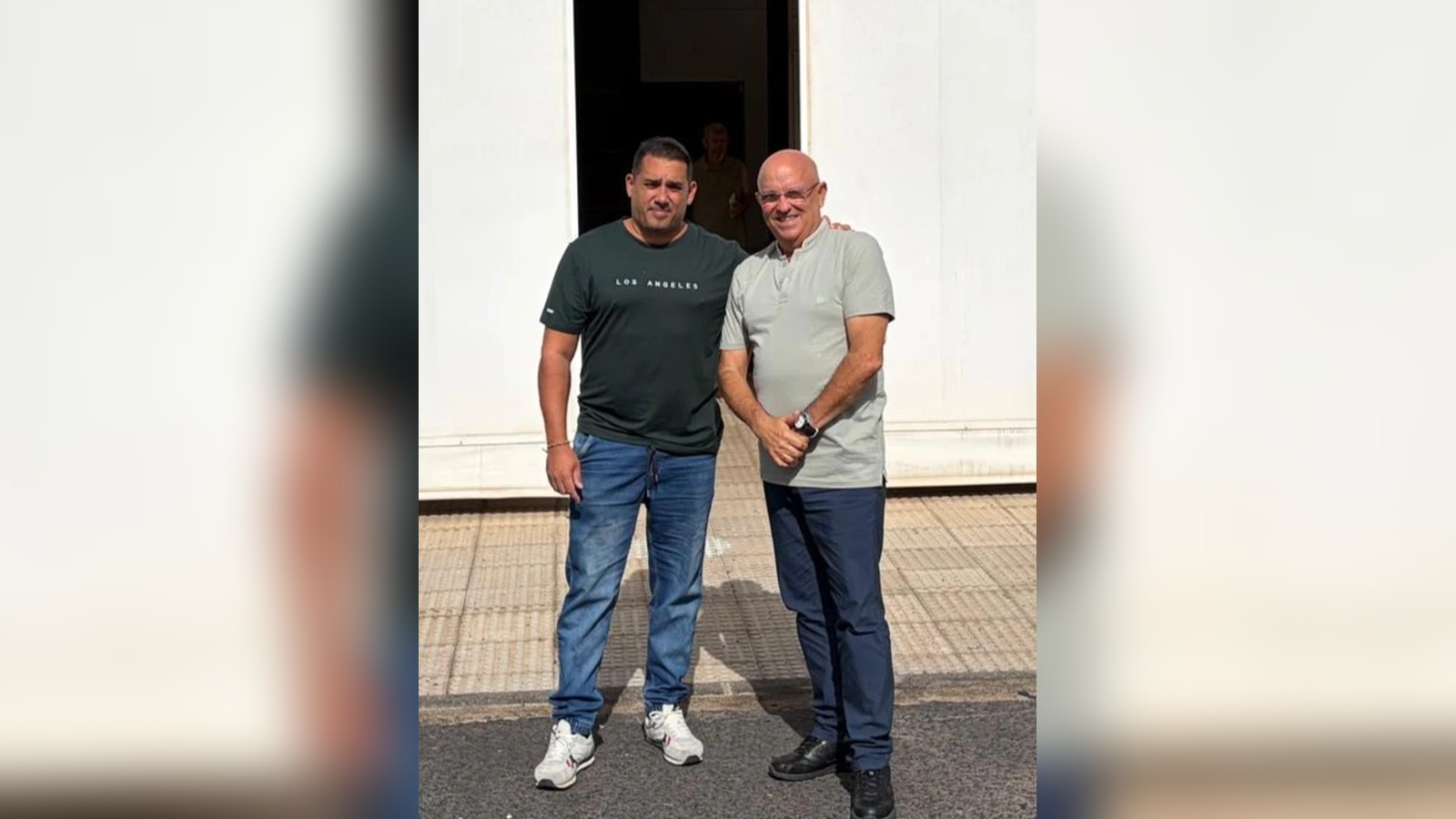 Cuidado con el médico de Teguise: el candidato tranquilo que quiere ser senador