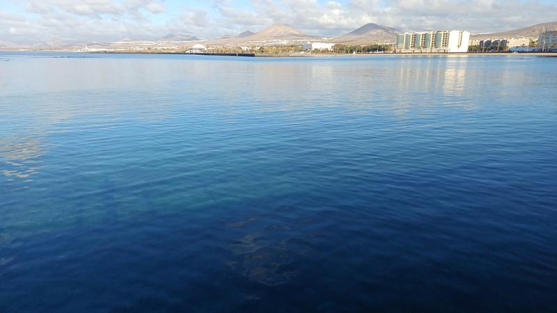  Foto Elpejeverde.com, El mar como un espejo , El Reducto , Arrecife