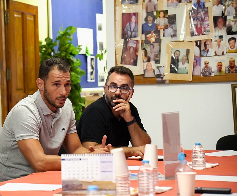 FOTO: Reunión de trabajo del Ayuntamiento de Arrecife para tratar la rehabilitación de las viviendas de Titerroy. Foto: Ayuntamiento de Arrecife